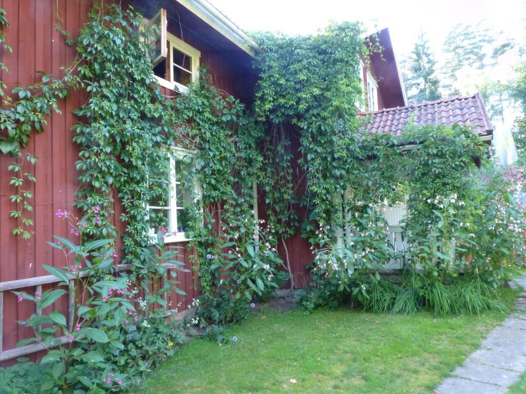 Praestmyrens Vandrarhem Ransäter المظهر الخارجي الصورة